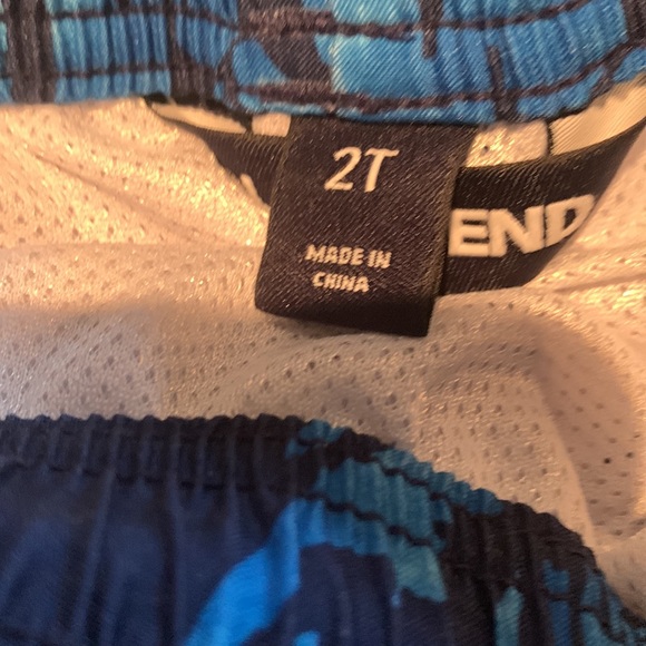 Lands End  toddler bathing suit SZ 2T - Picture 3 of 3